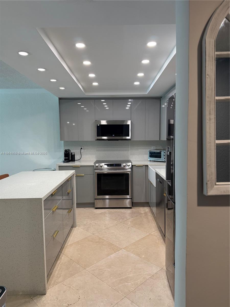 Property photo # 8