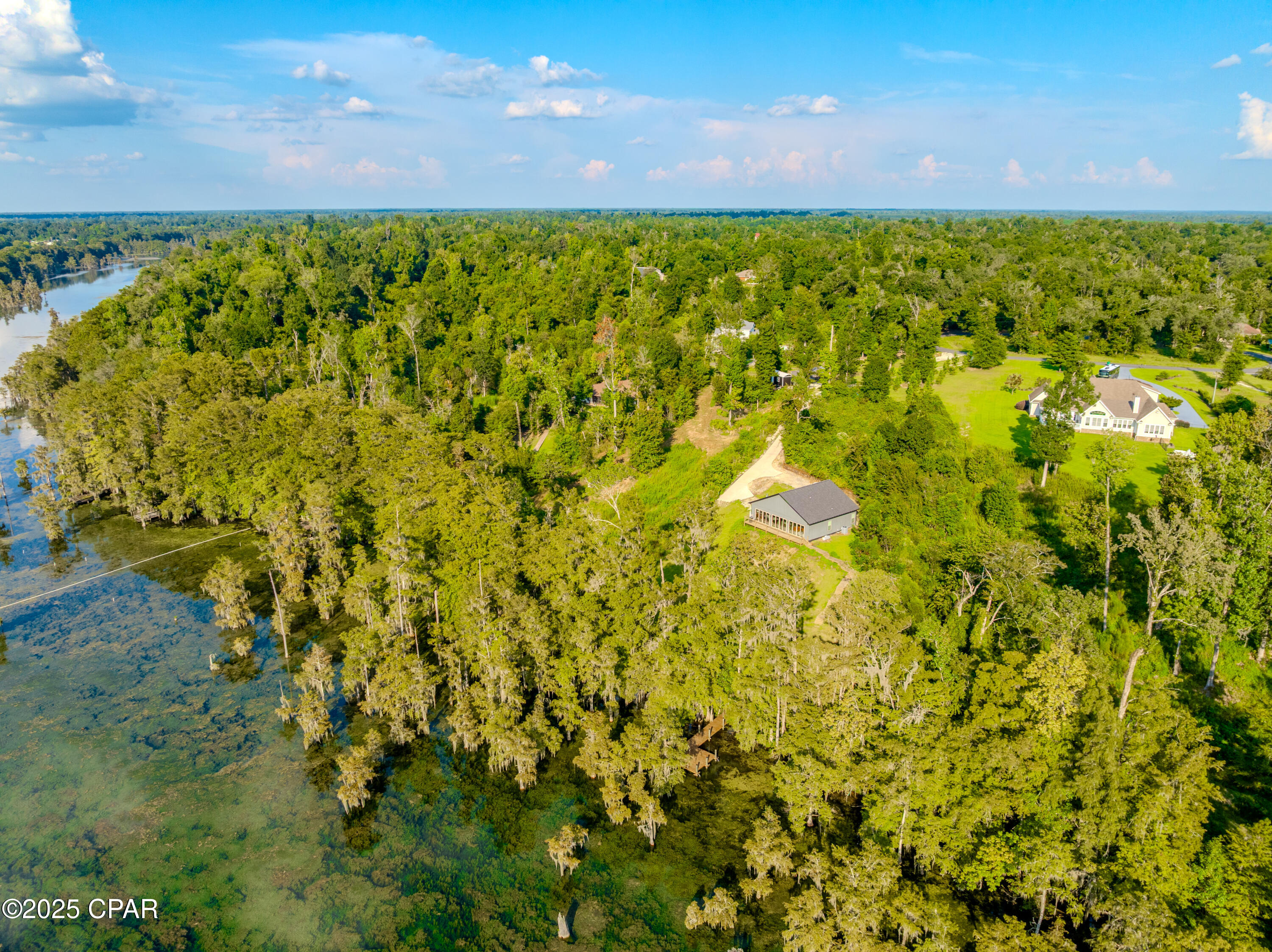 Listing photo id 41 for 5101 Lake Bluff Circle