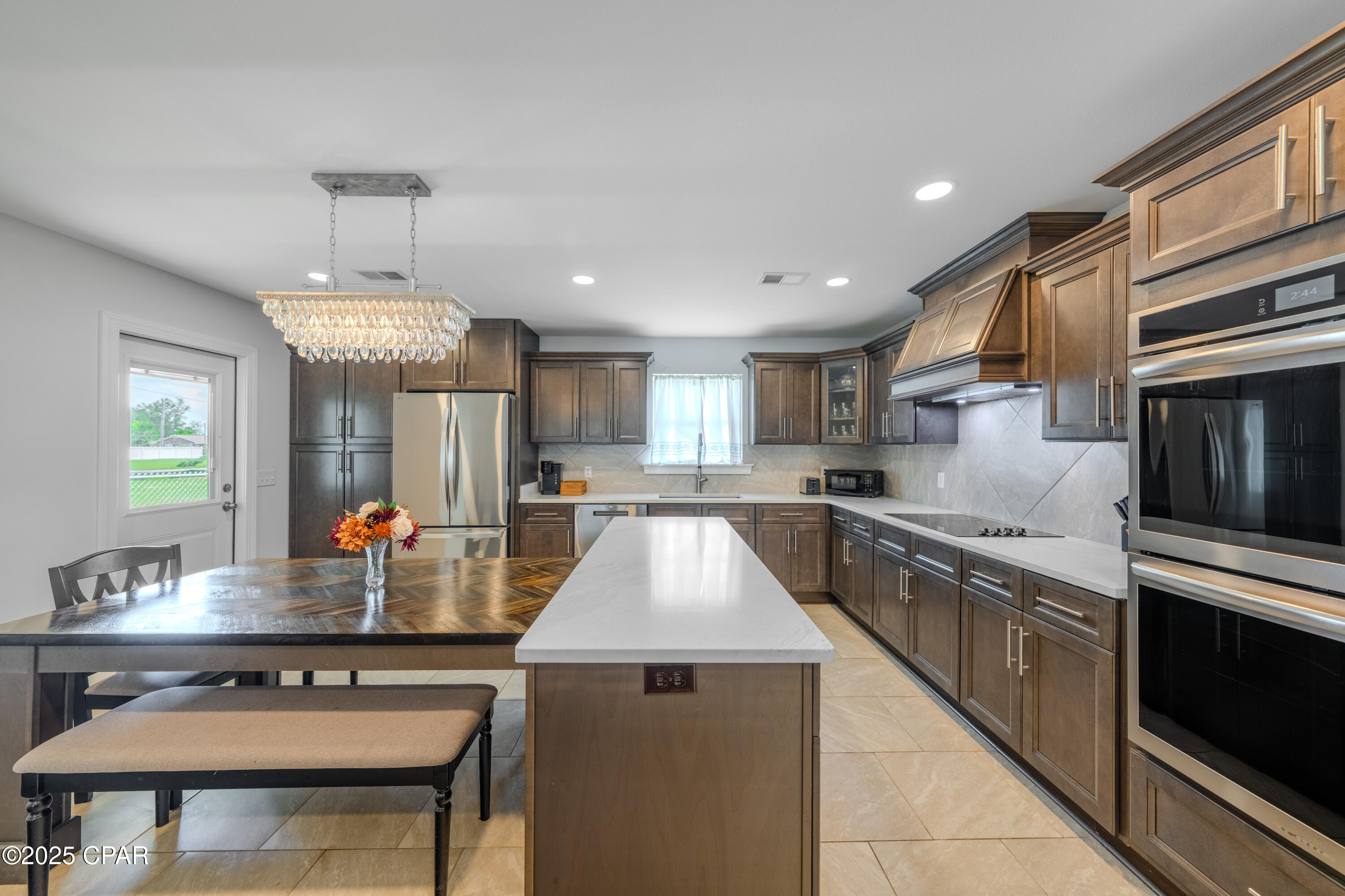 4trzazw 2h4lceqyrt3znjrr2gcmrmufrhadikw_sos