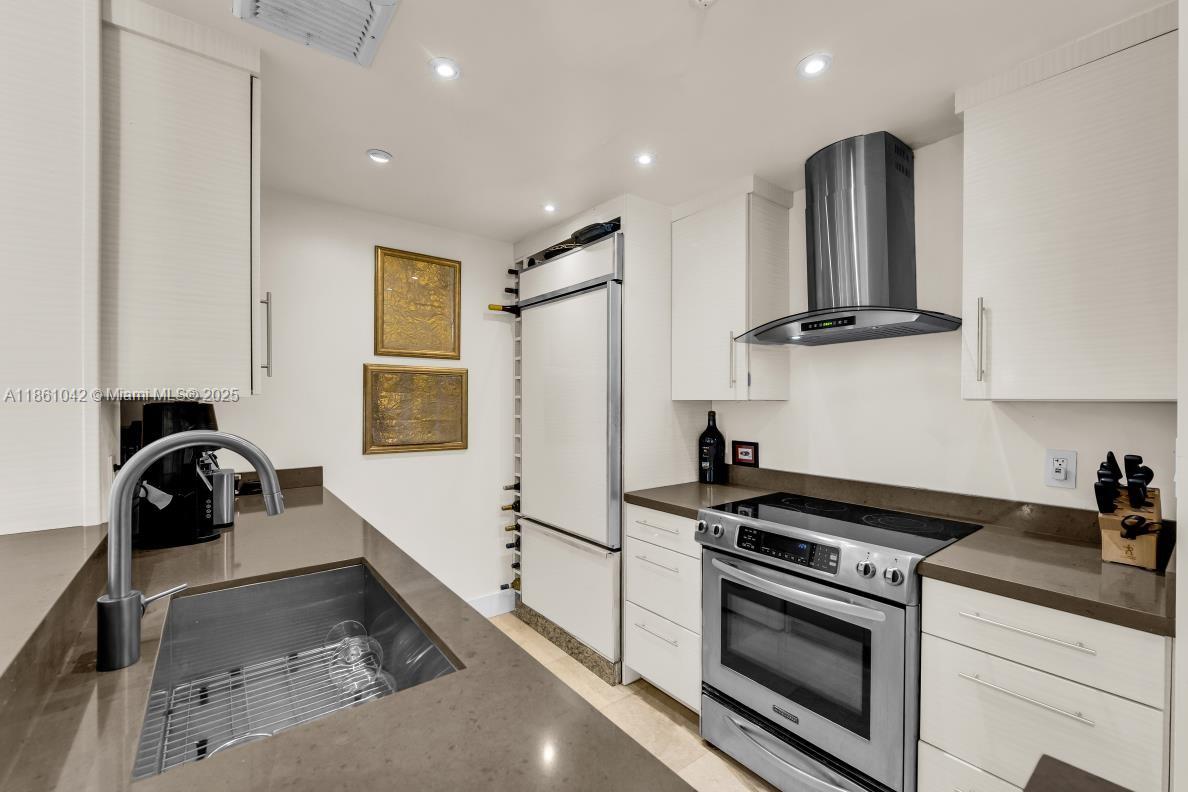 Property photo # 8