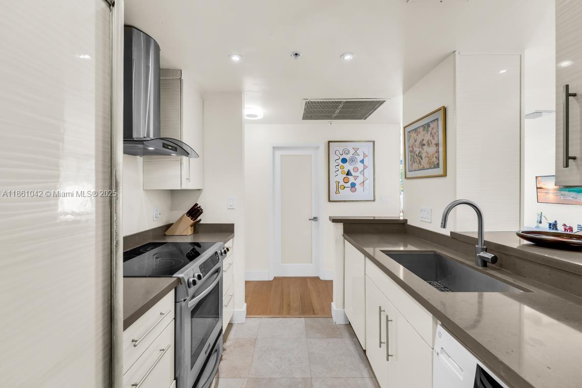 Property photo # 3