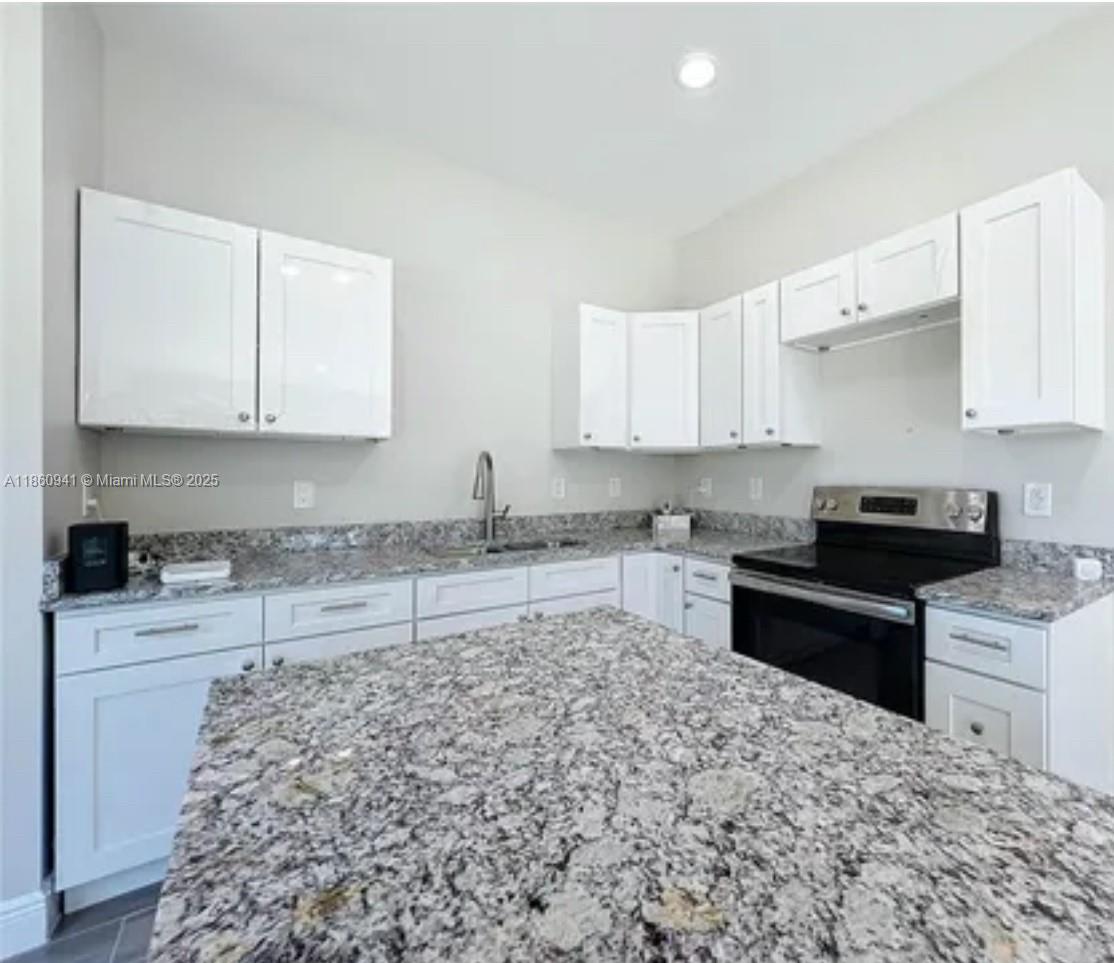 Property photo # 4