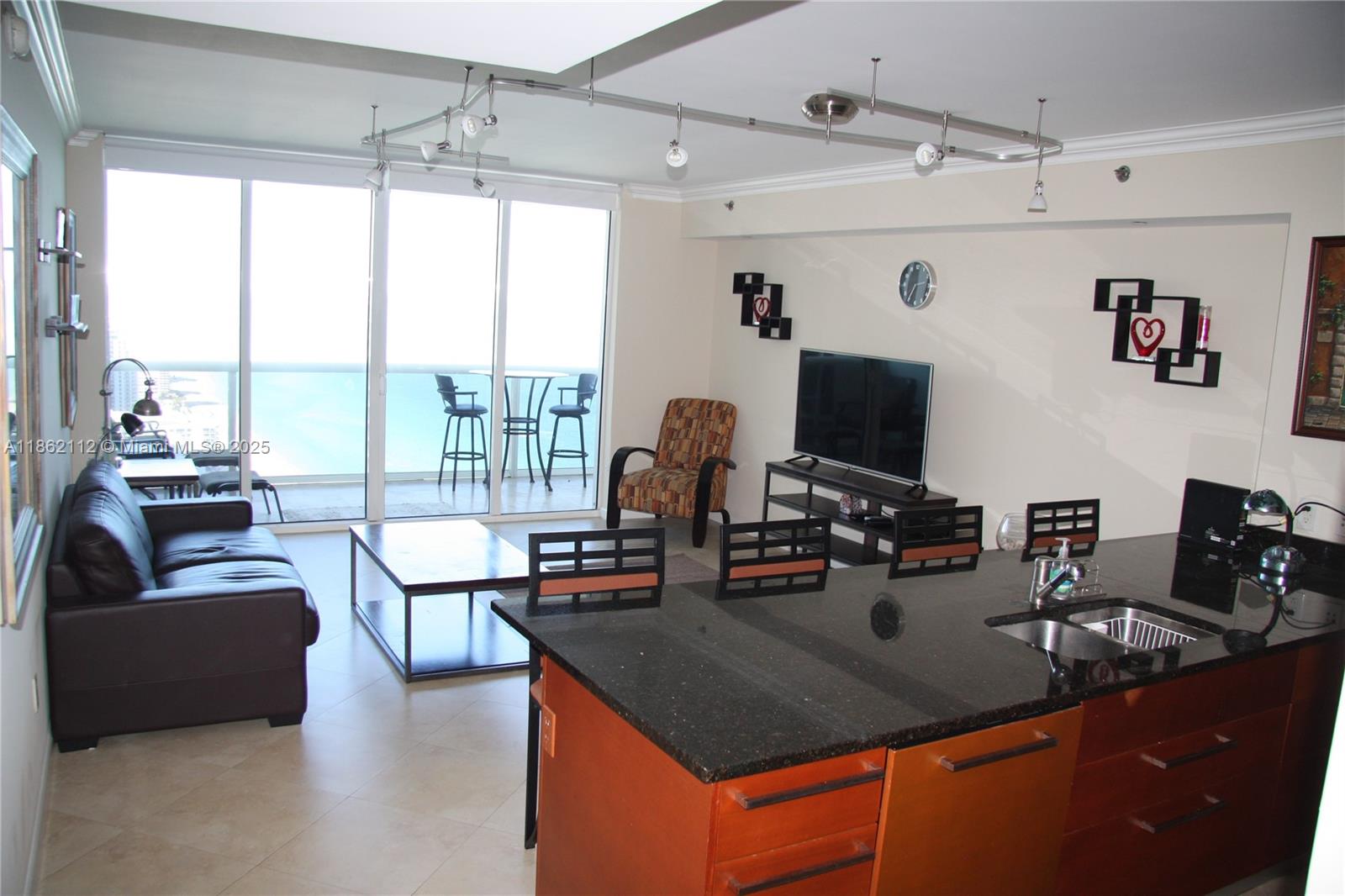 Property photo # 7