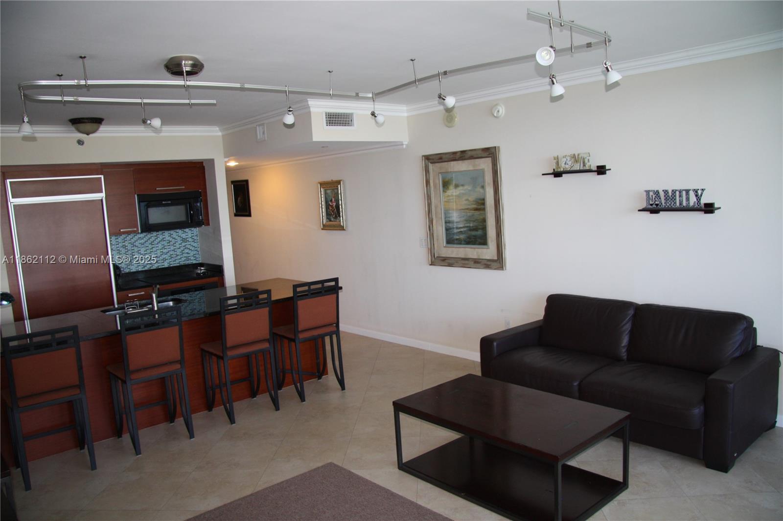 Property photo # 4