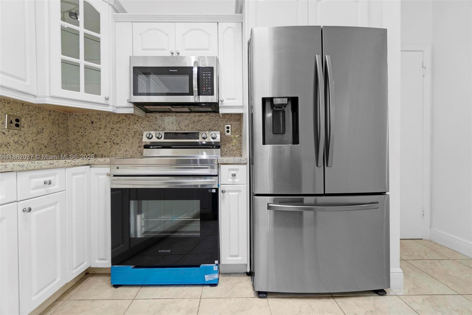 Property photo # 8