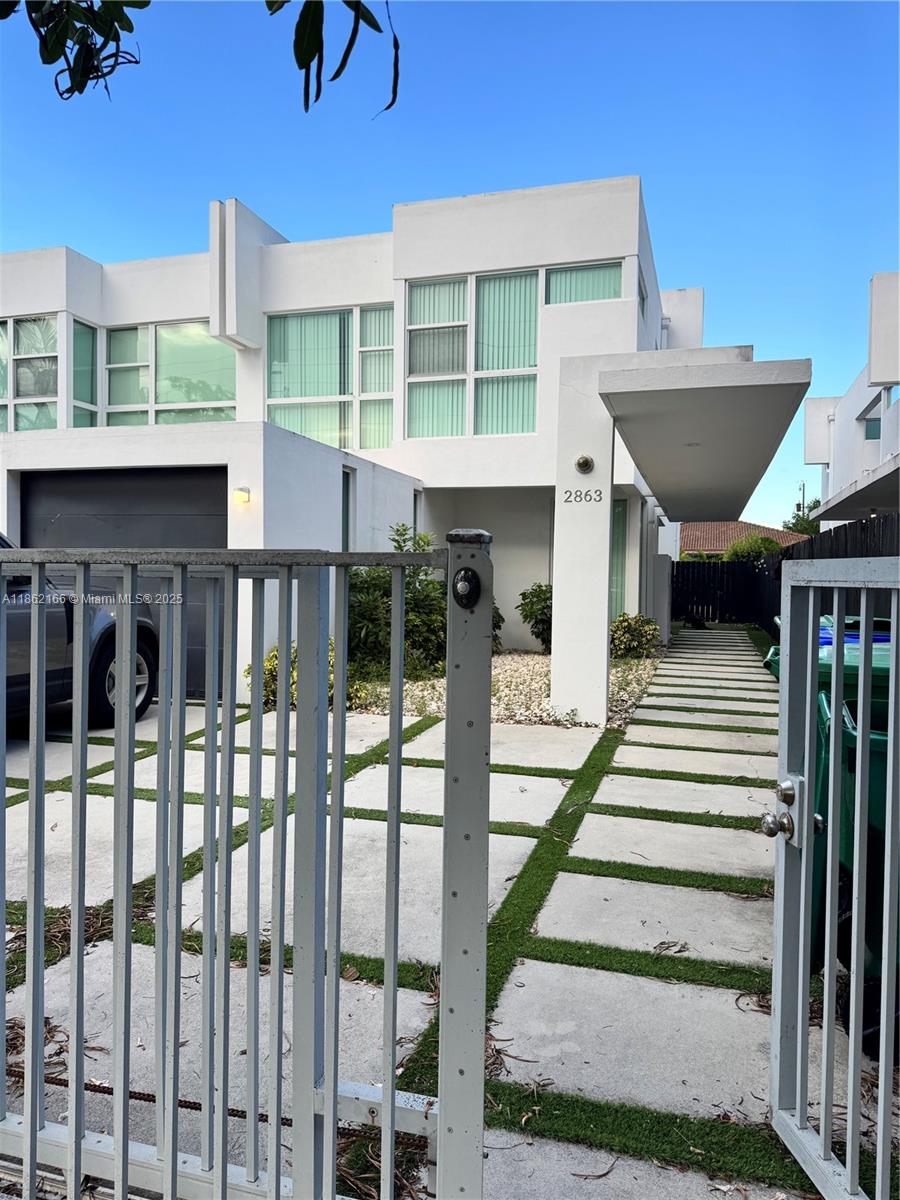 Property photo # 8