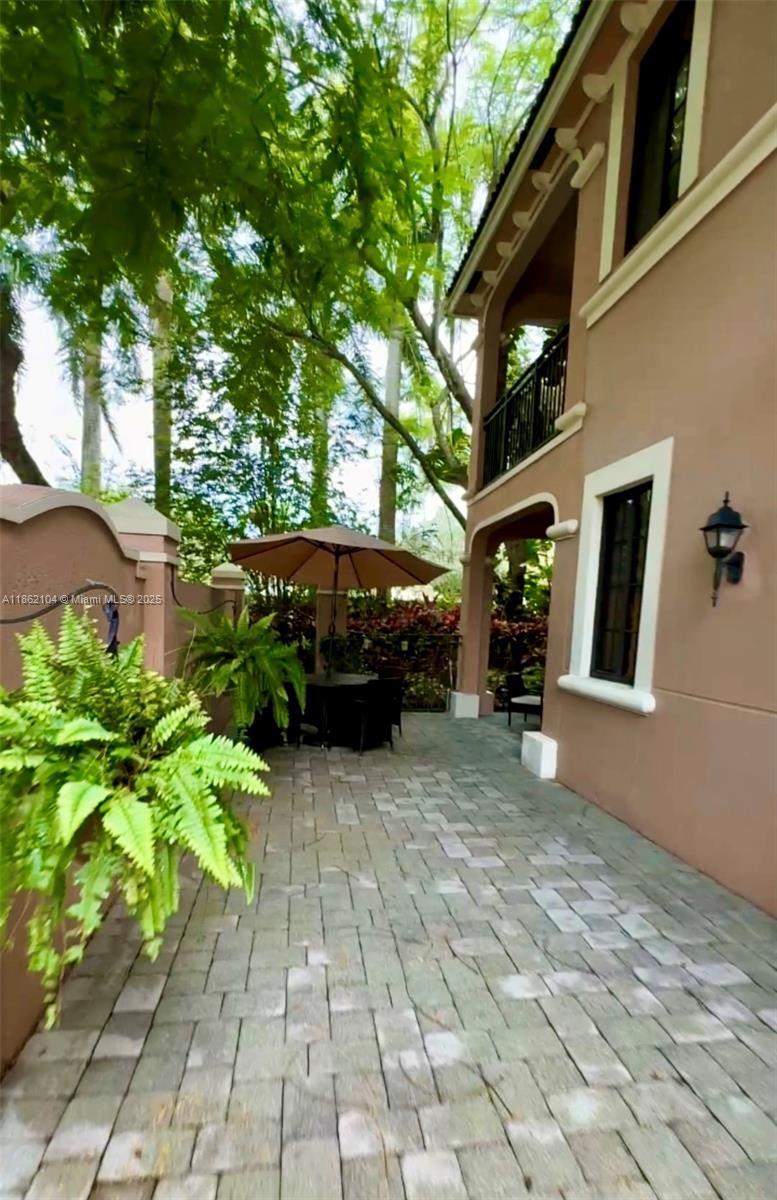 Property photo # 9