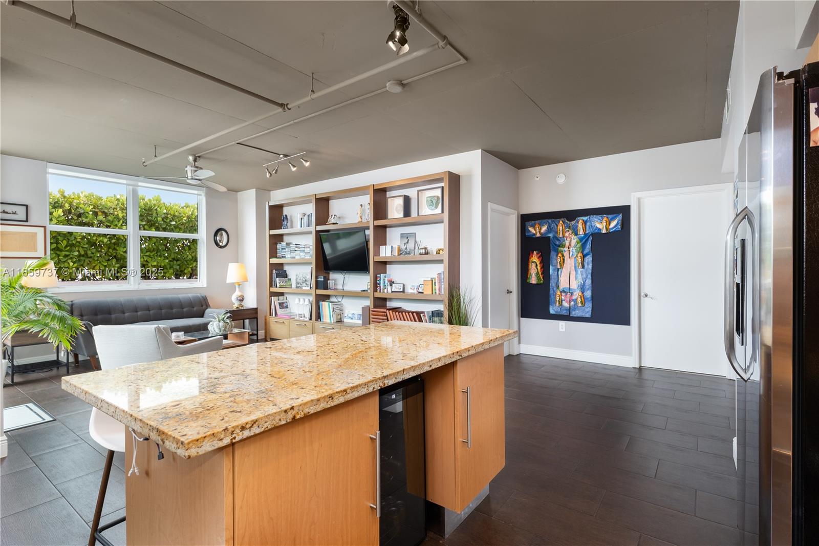 Property photo # 8