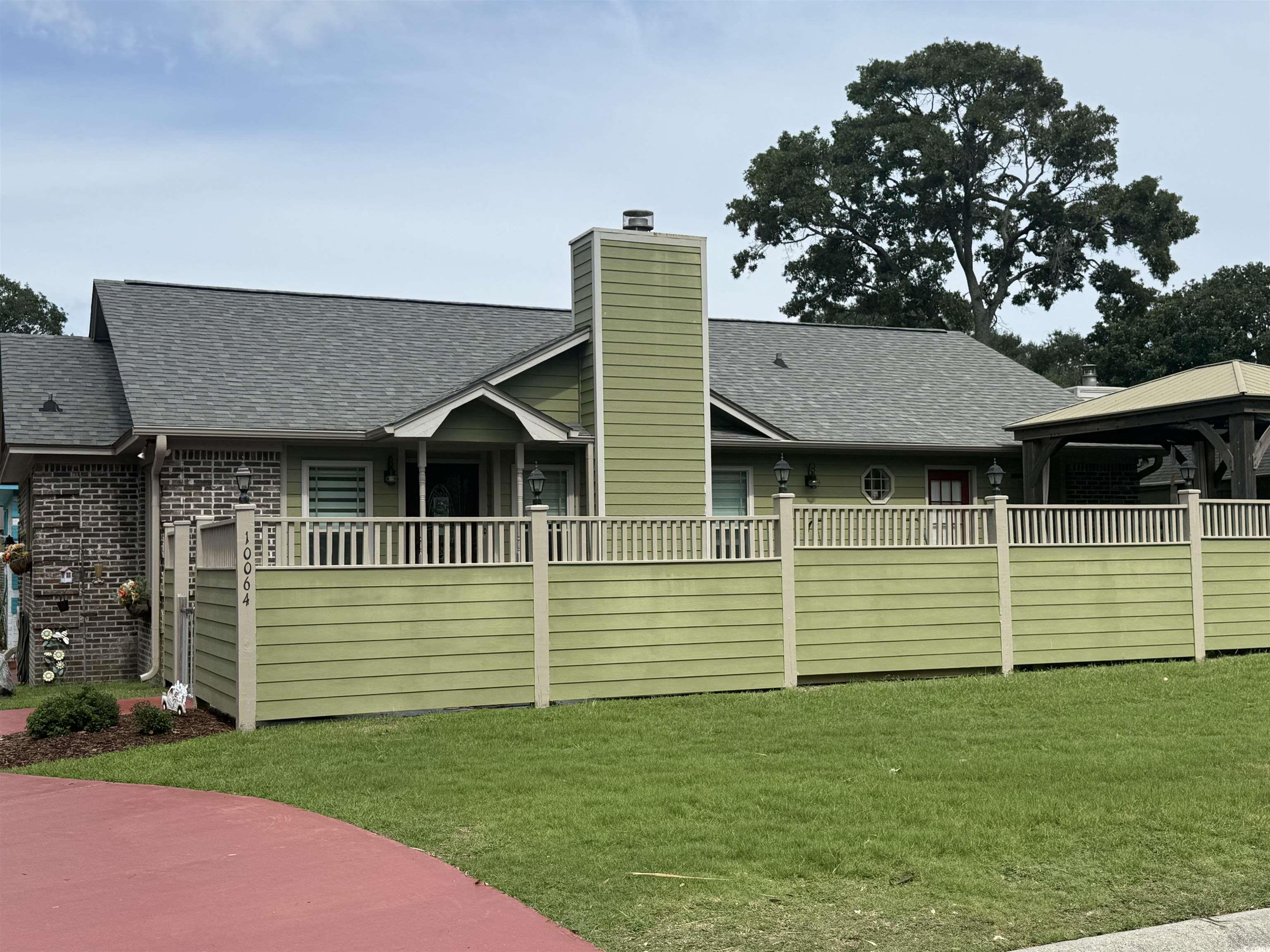 10064 Kings Rd. Myrtle Beach, SC 29572