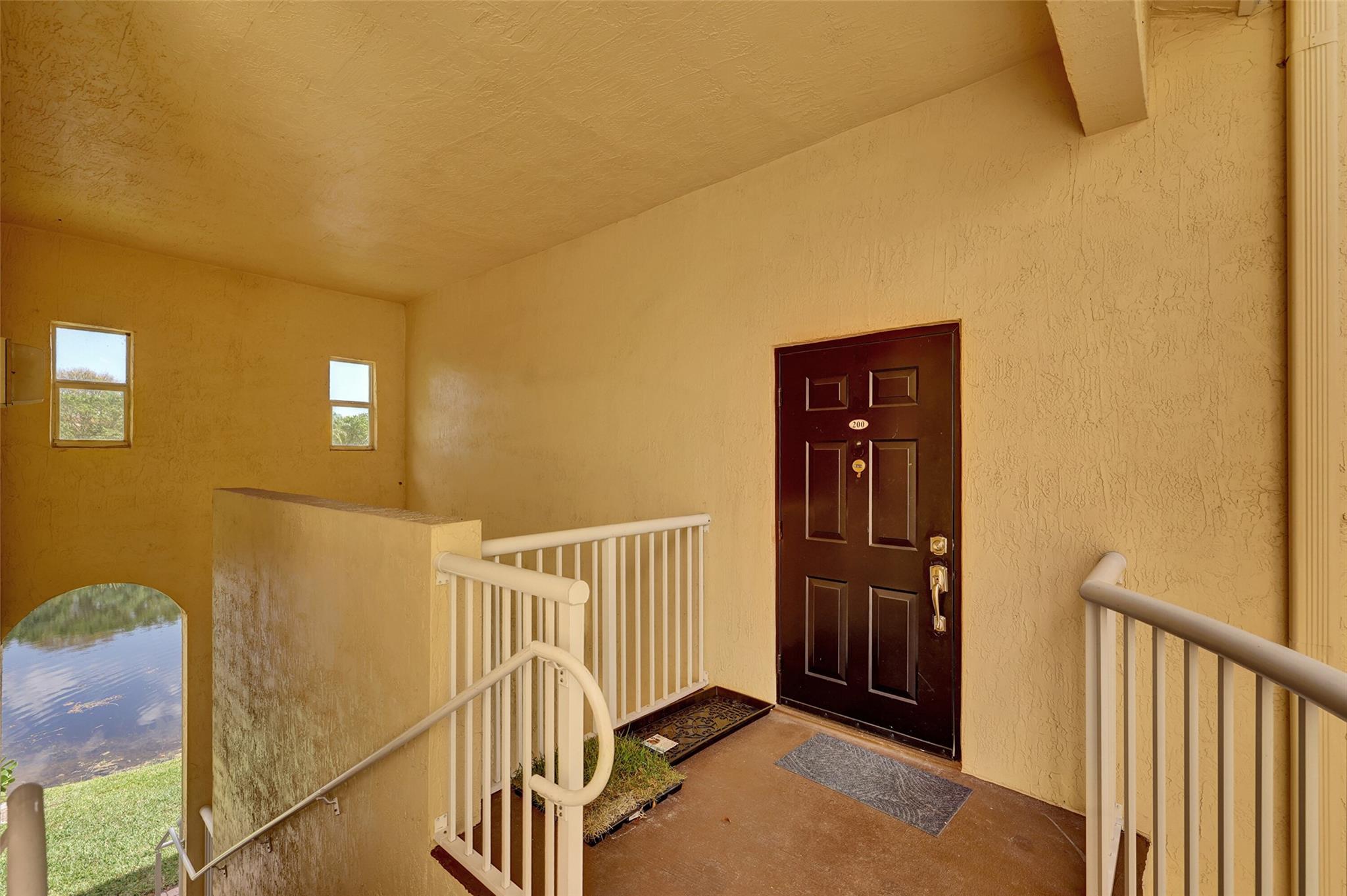 Photo 37 of home located at 150 Jacaranda Country Club Dr 200, Plantation FL