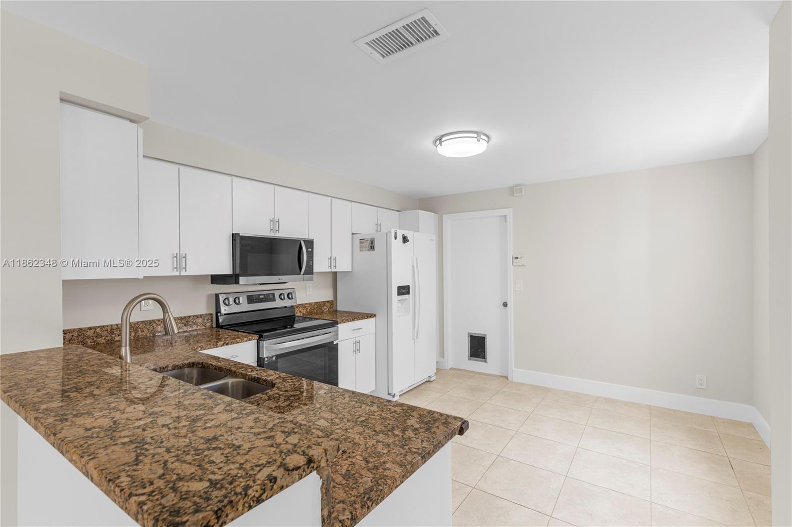 Property photo # 9
