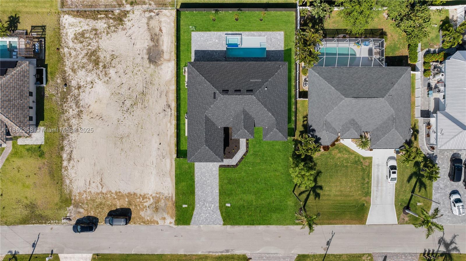 Property photo # 2