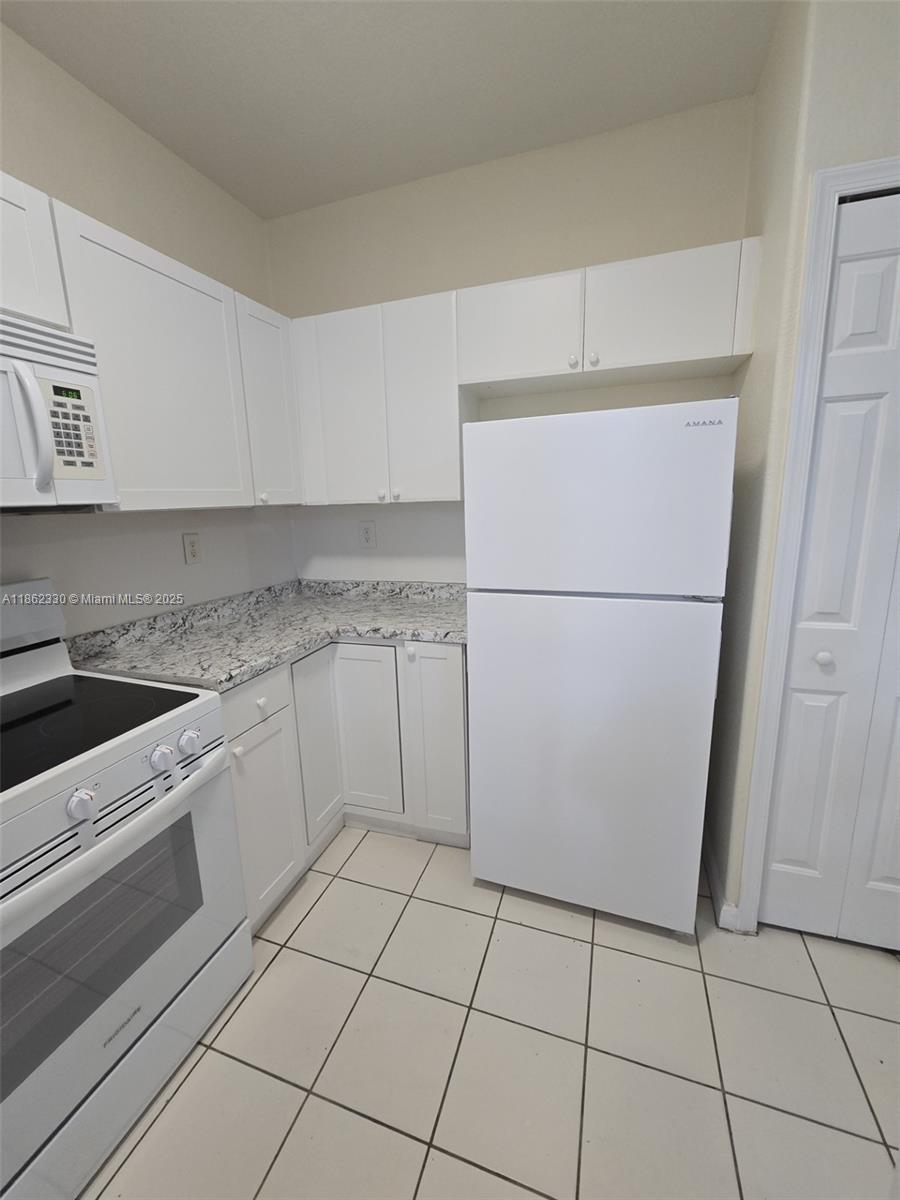 Property photo # 6