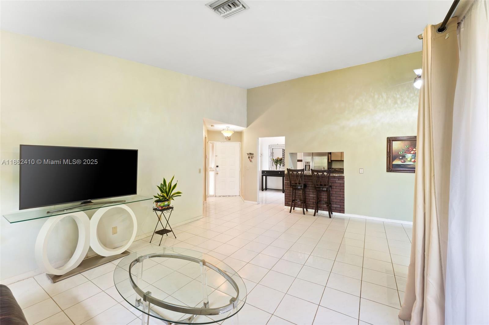 Property photo # 2