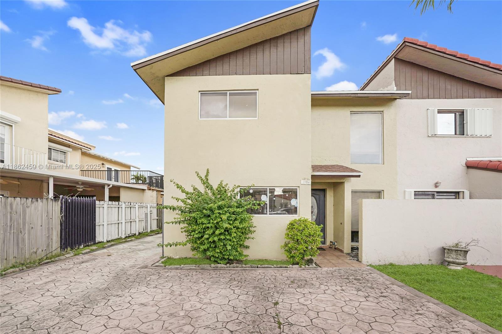 Property photo # 3