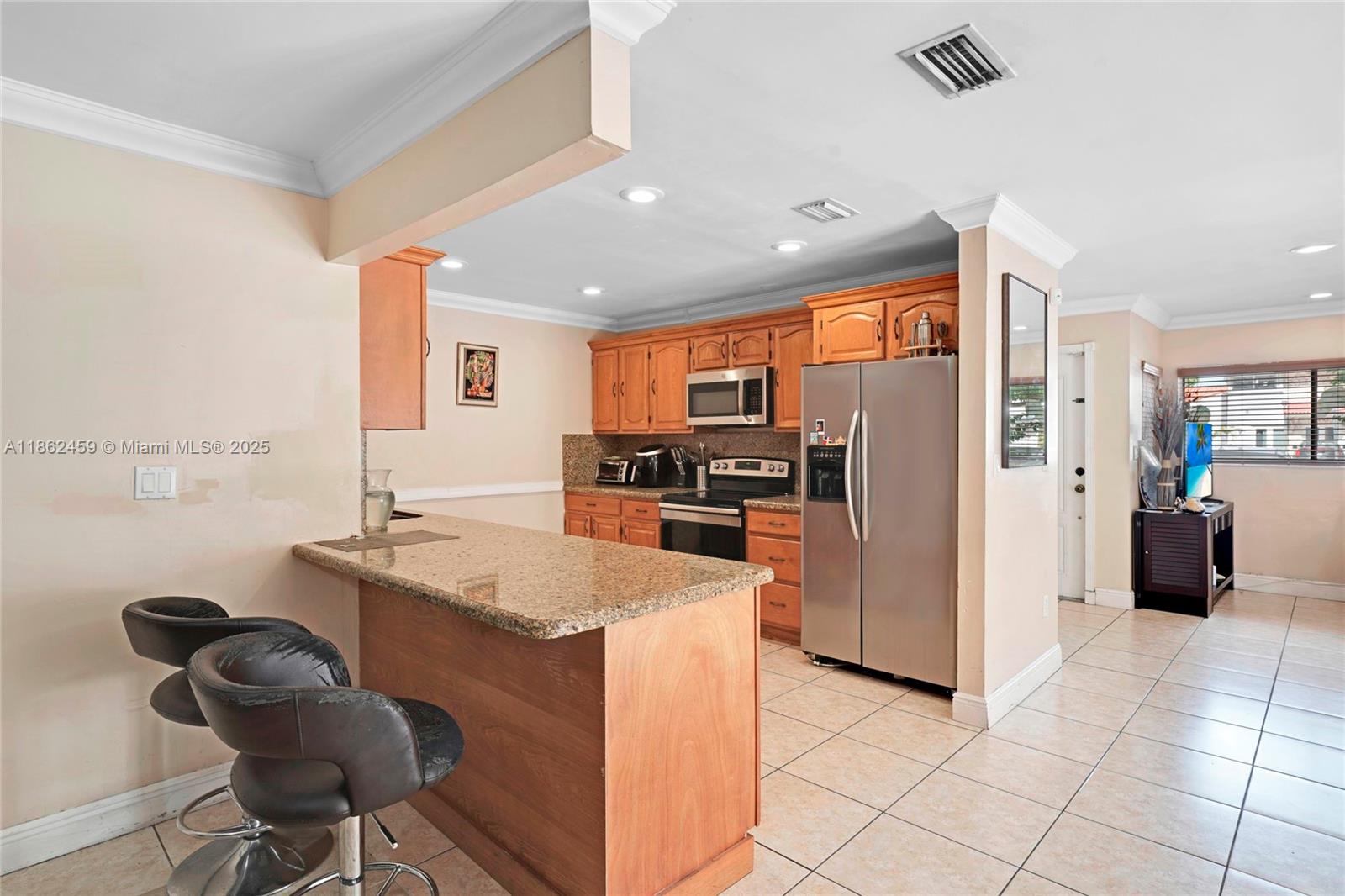 Property photo # 6