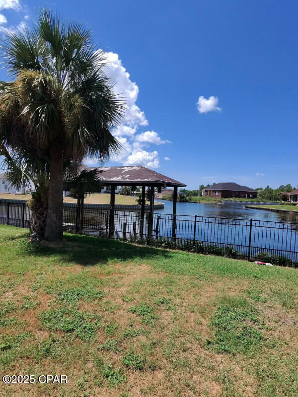 Image 2 For 4723 Baywood Drive