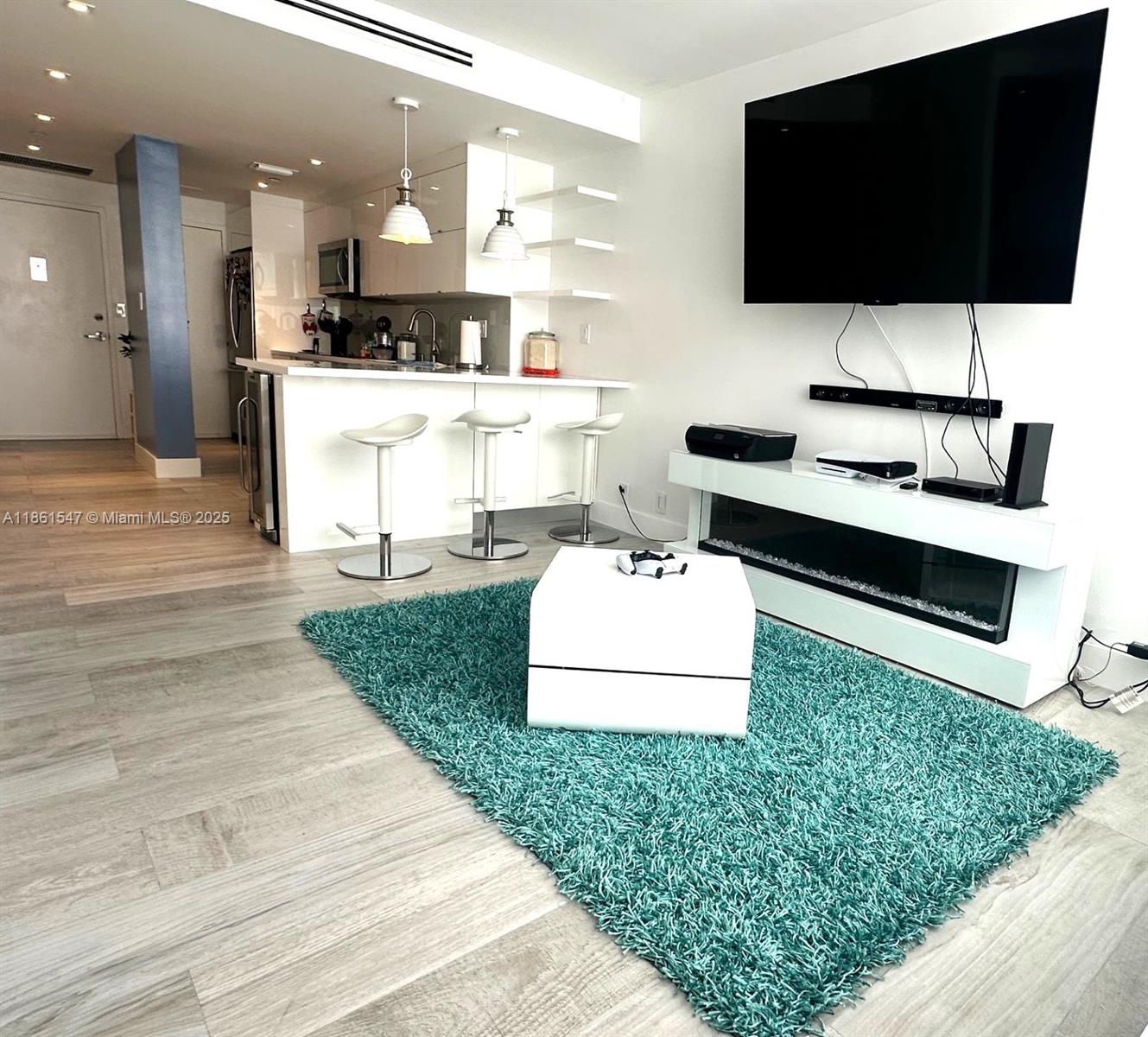 Property photo # 8