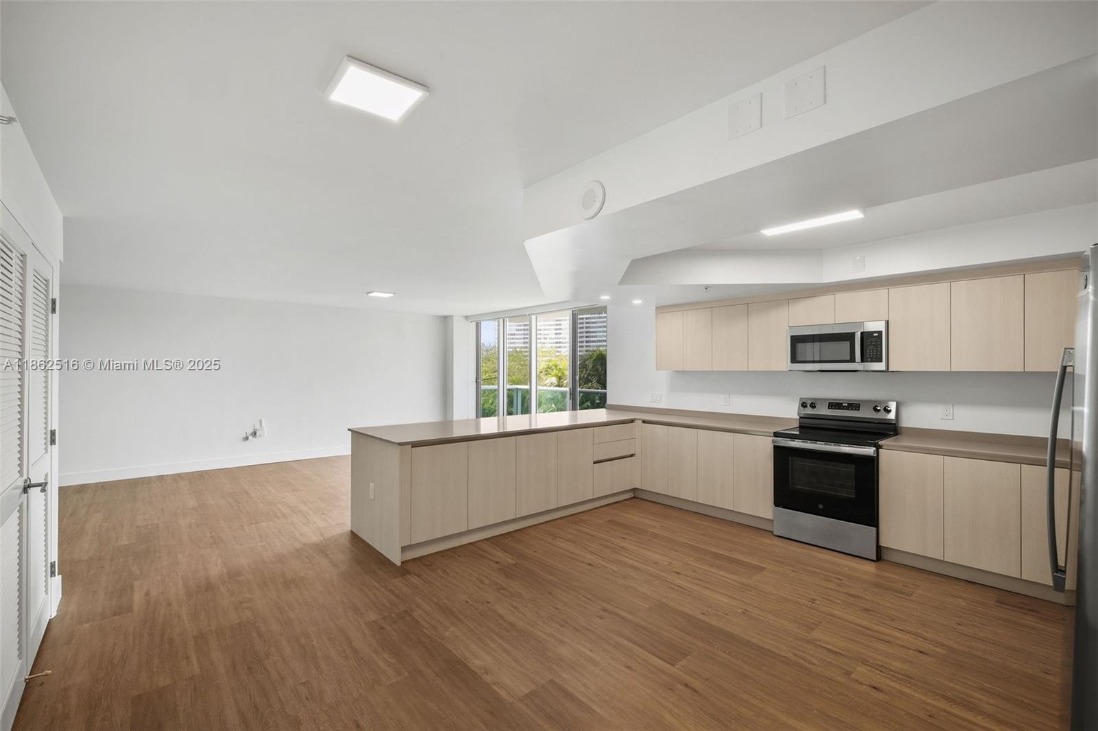 Property photo # 5