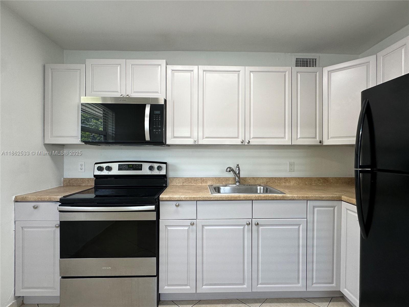 Property photo # 6