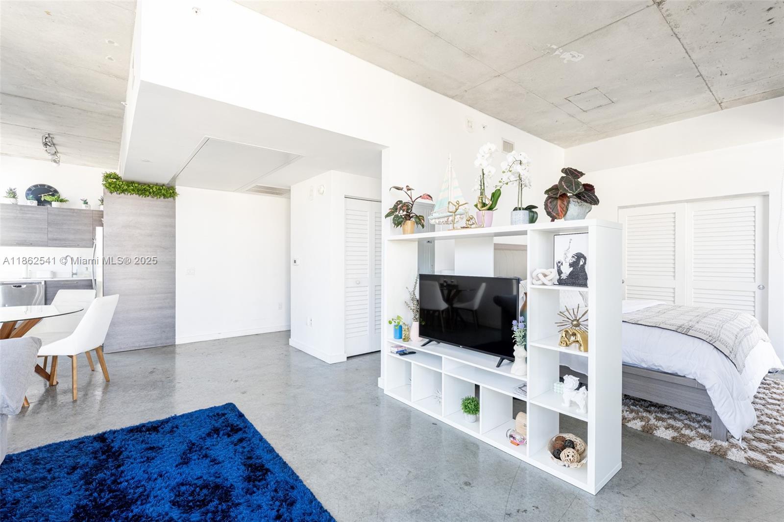 Property photo # 6