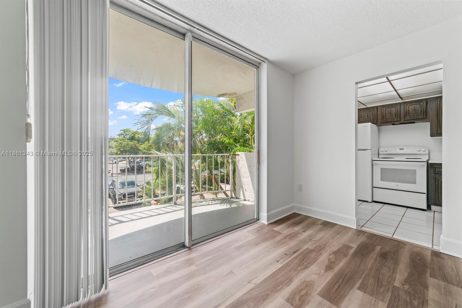 Property photo # 7