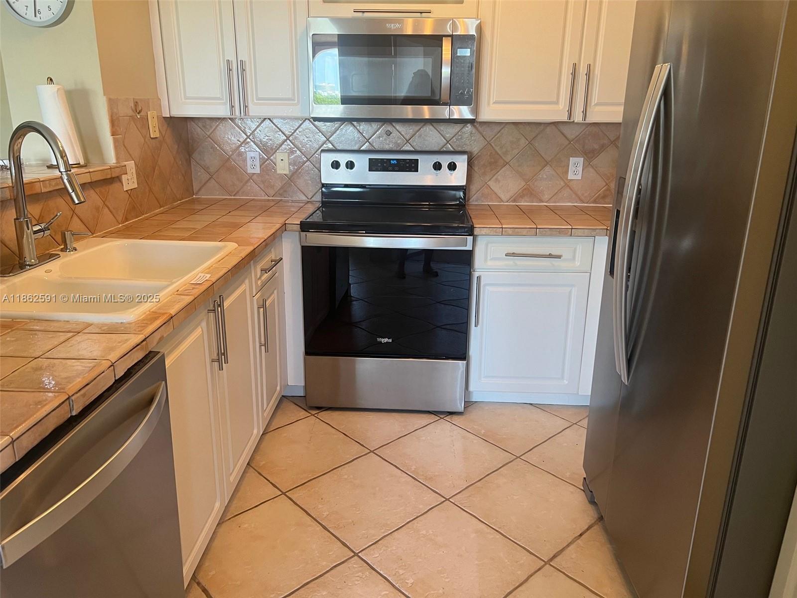 Property photo # 0