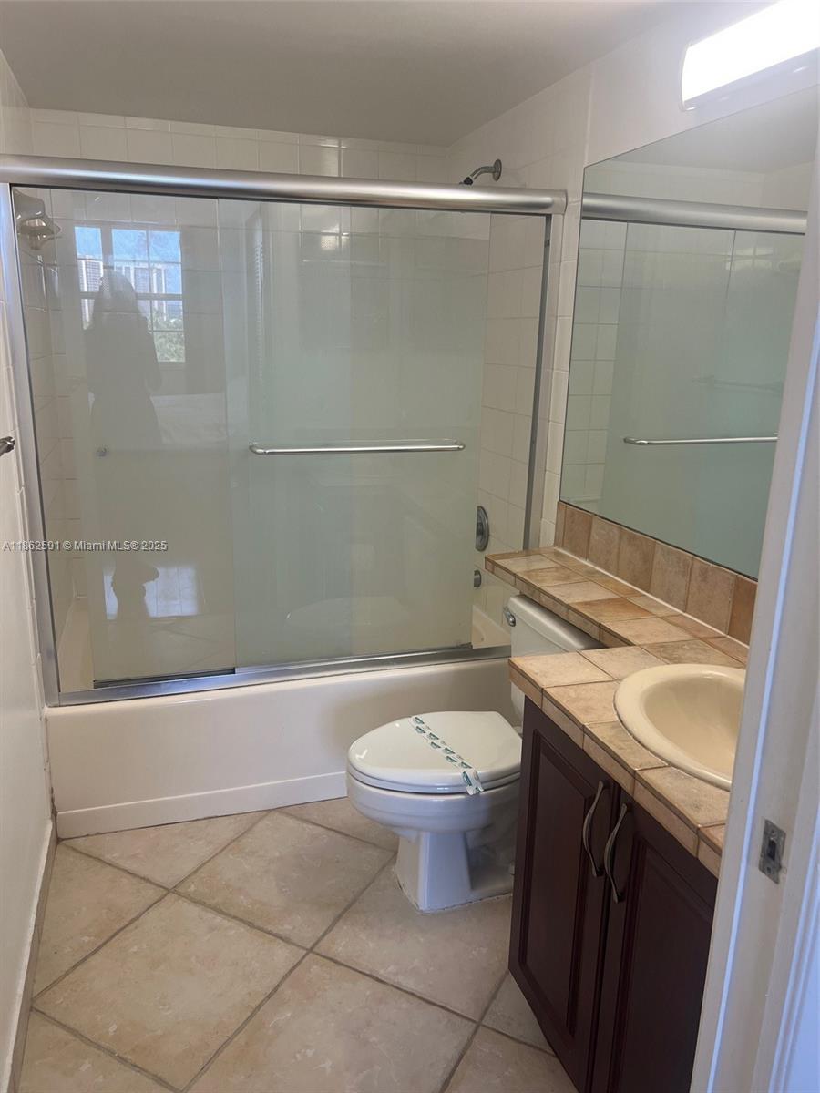 Property photo # 6