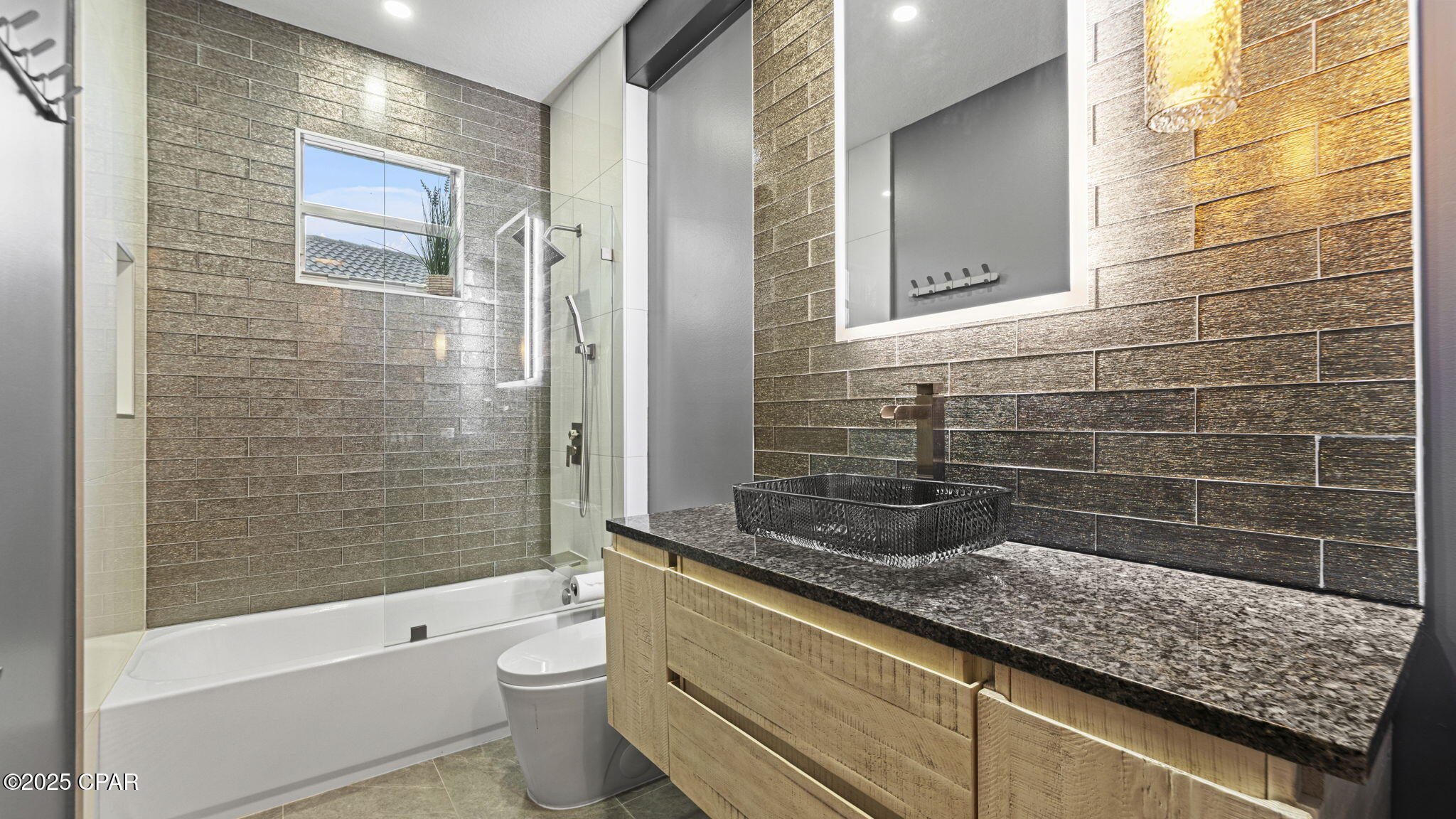  I5lnirtb2l26lh0oy8rlfvbrgyzyefudscuoyfch5w