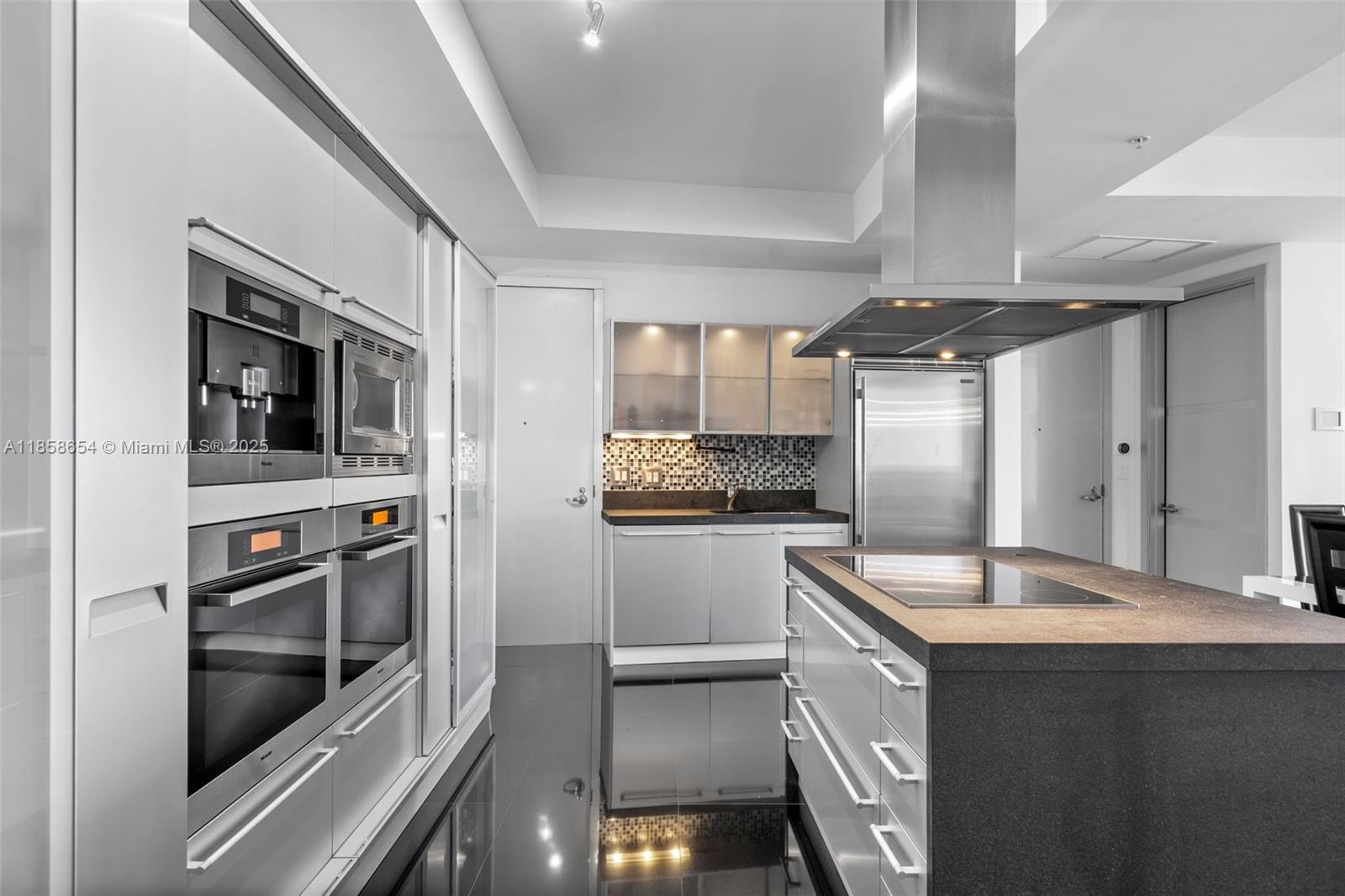 Property photo # 6