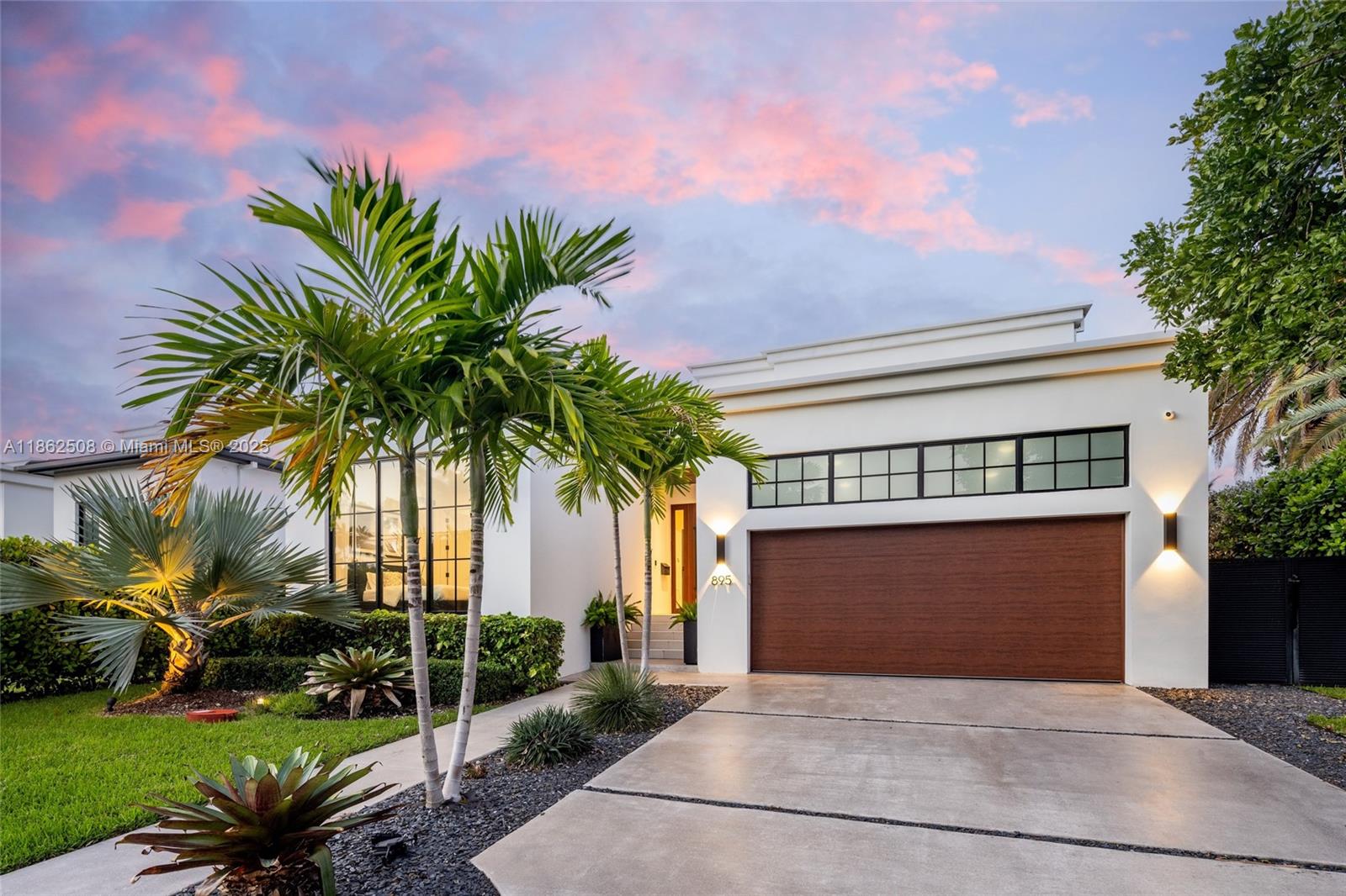 Property photo # 9
