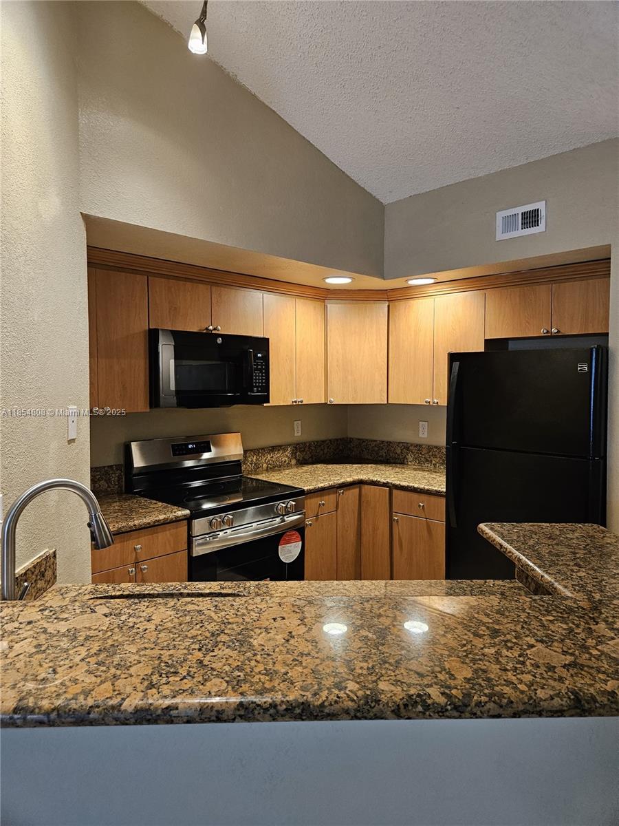 Property photo # 7