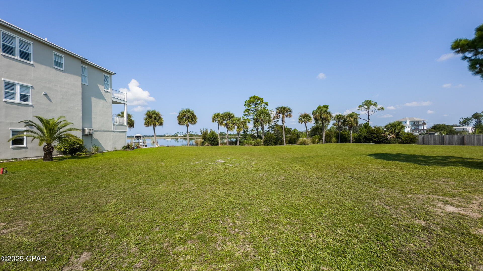 Image 5 For 6713 Yacht Club Drive