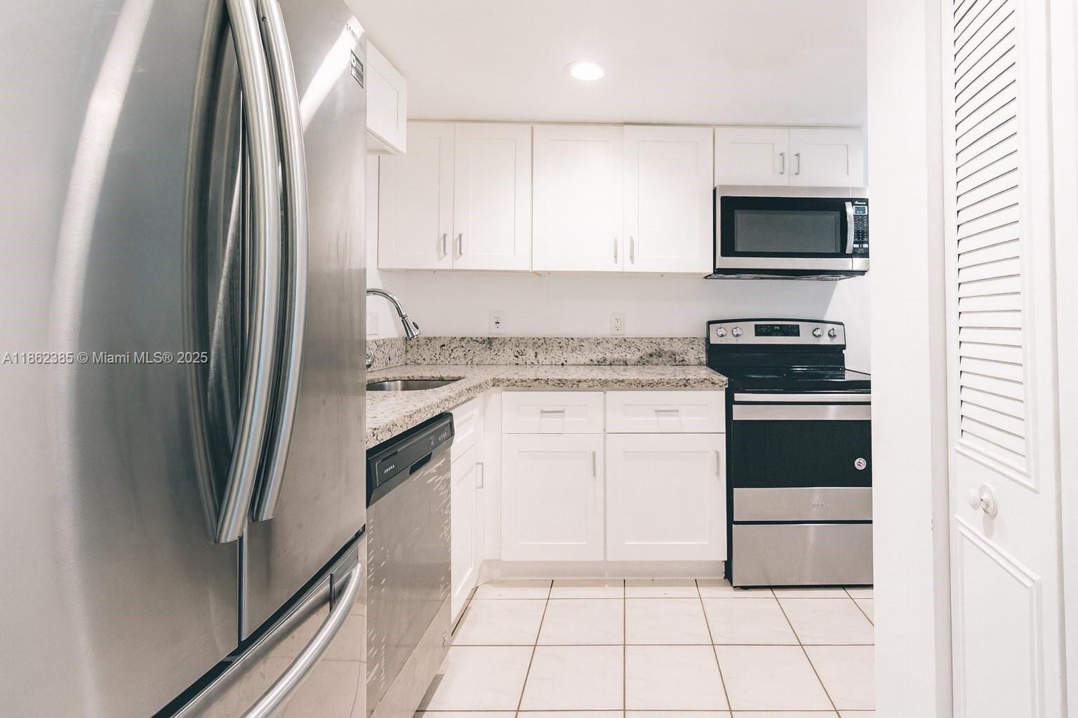 Property photo # 6