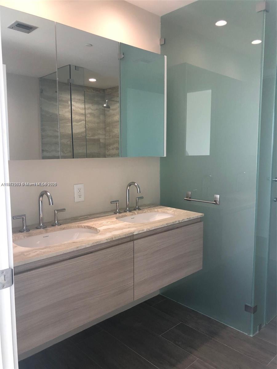 2900 NE 7th Ave #3409, Miami FL 33137