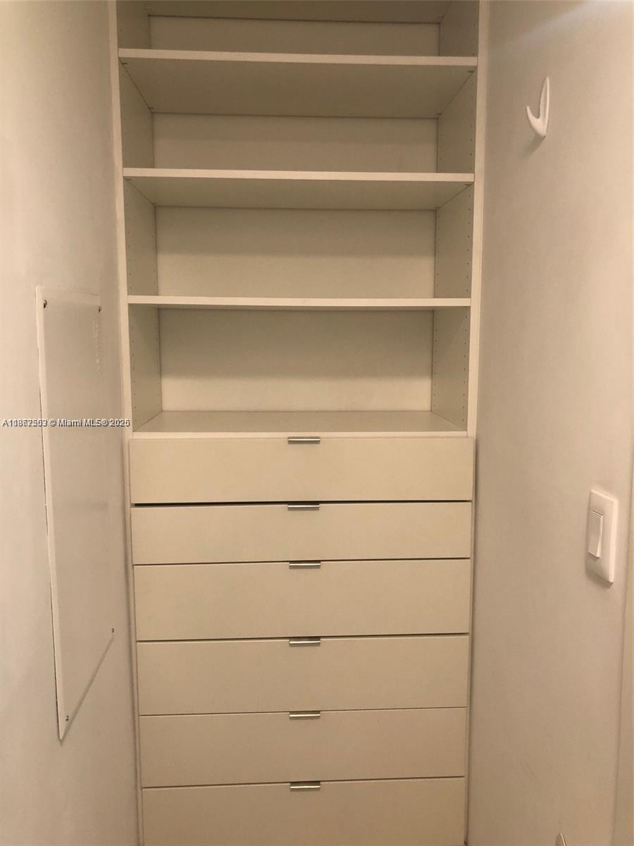 2900 NE 7th Ave #3409, Miami FL 33137