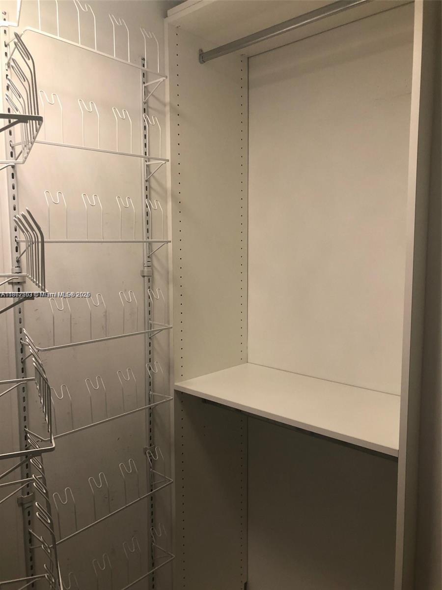 2900 NE 7th Ave #3409, Miami FL 33137