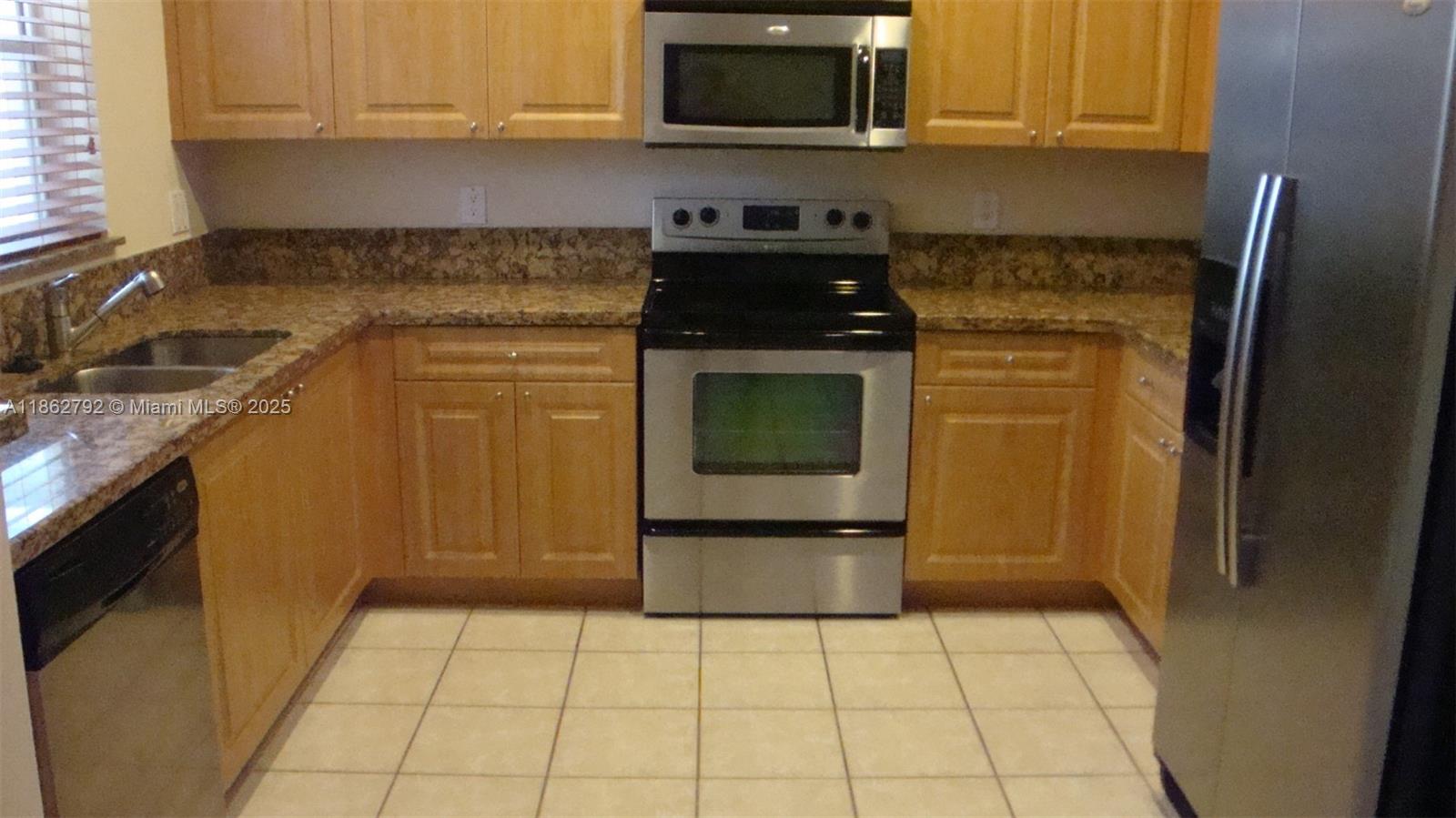 Property photo # 6