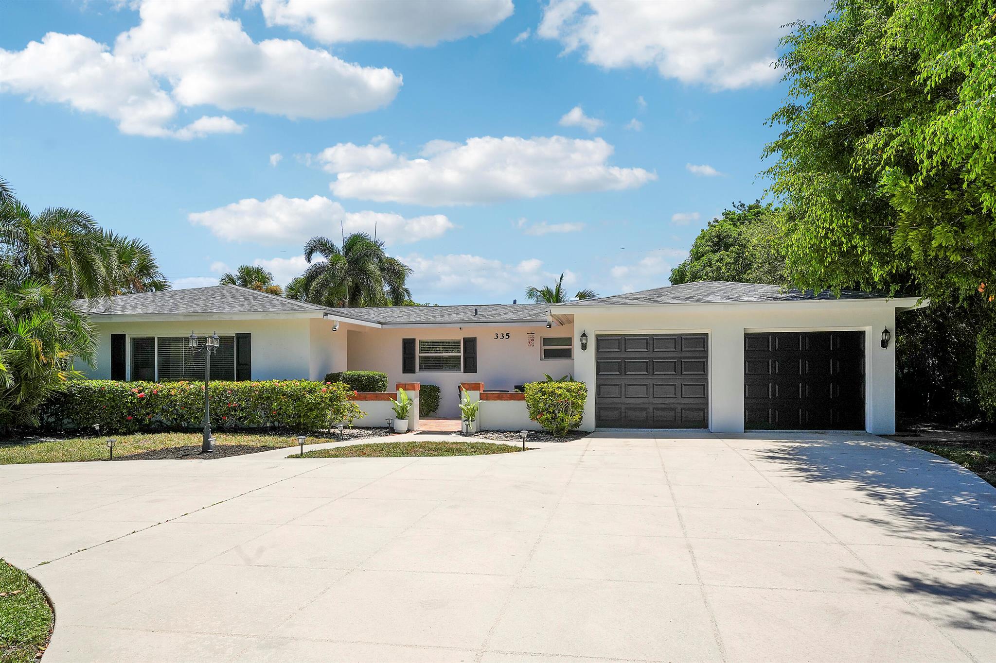 Tequesta Country Club is one of the most highly sought after areas in Tequesta due to its proximity to beaches, great restaurants, entertainment, golfing and no mandatory HOA.  This house has 4 bedrooms and 3 baths with recentIy updated kitchen and bar area with small refrigerator. It has 2 king suites. impact windows and roof were installed in 2022. Each bedroom has televisions, smoke/carbon detectors connected (one goes off all go off).The pool is heated and large enough for the whole family, the sliders to the pool area have alarms for child safety and the yard is fully fenced for your total privacy. Don't pass this up.