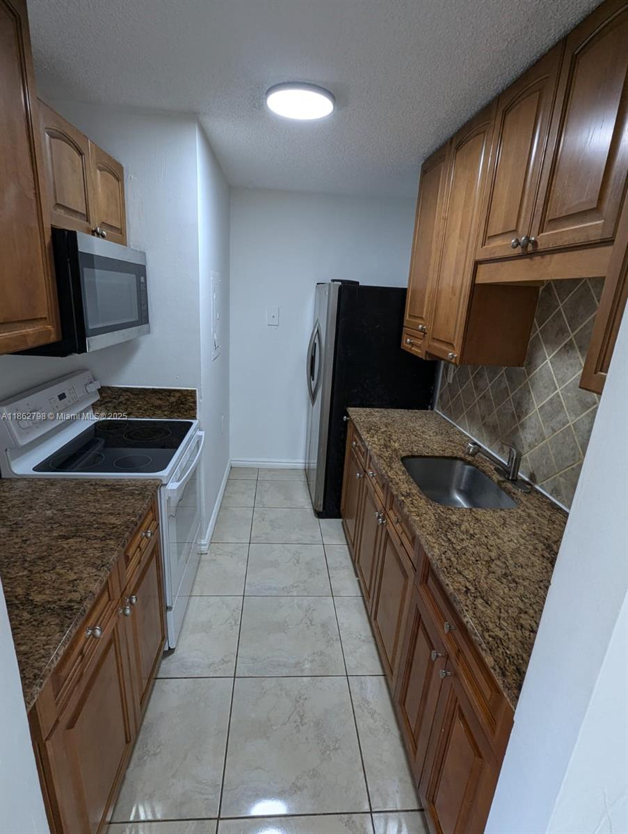 Property photo # 4