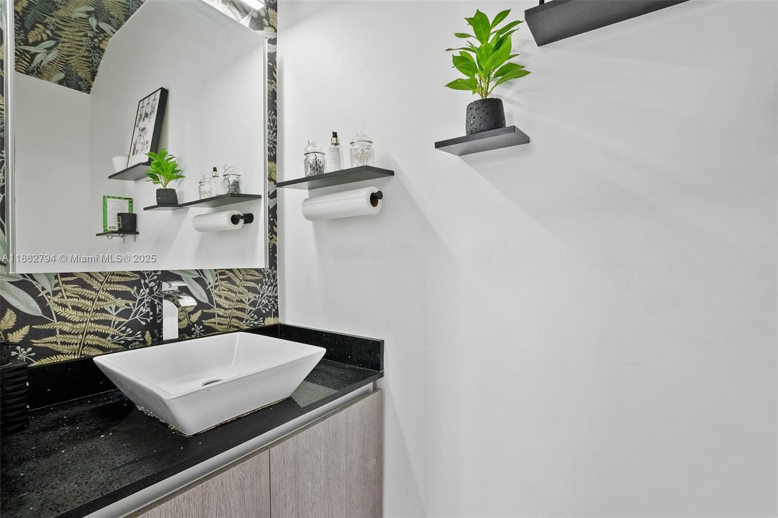 Property photo # 5
