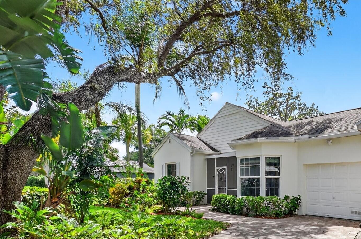 7632 Forest Green Lane