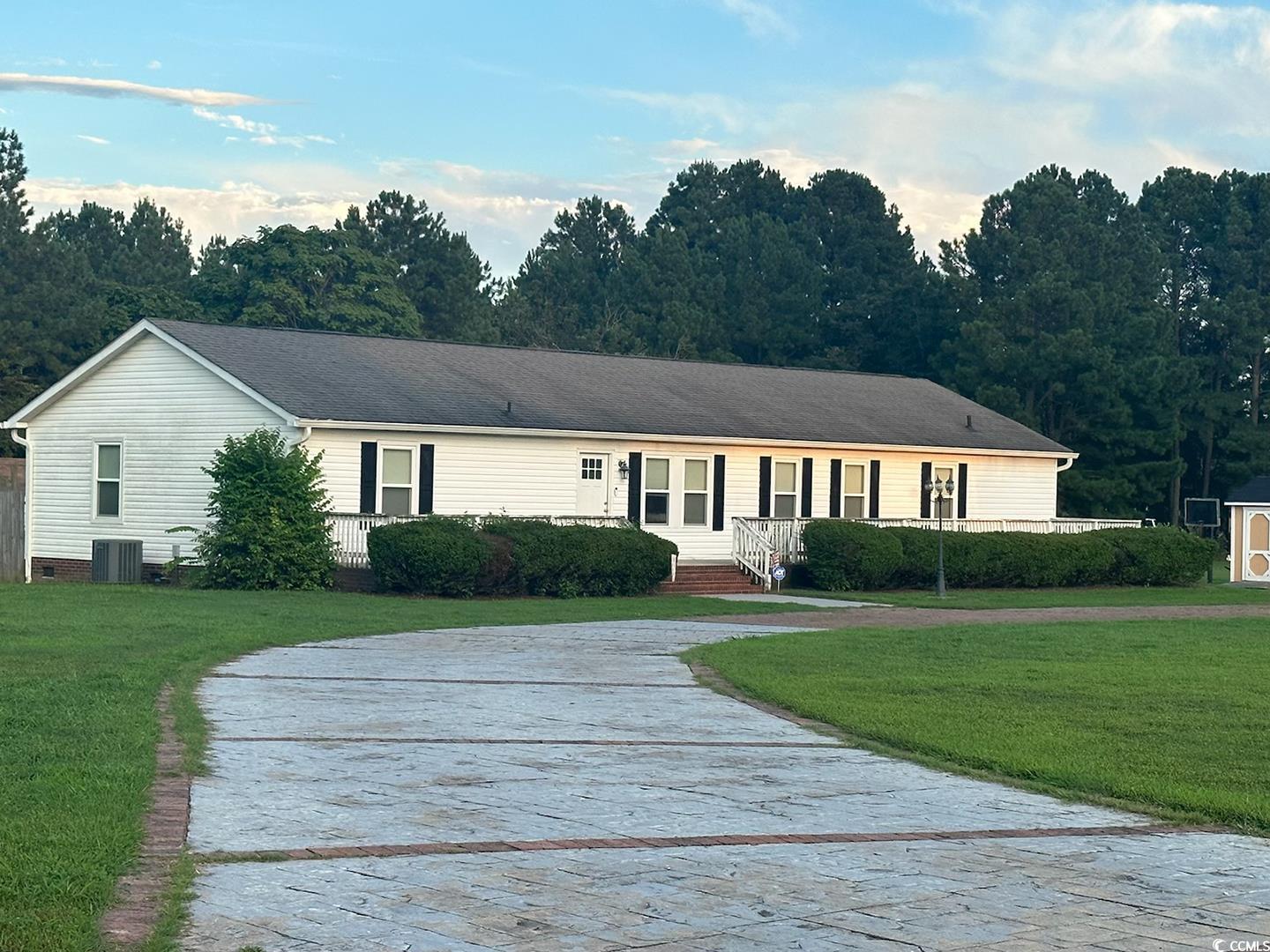 288 Farris Rd. Clover, SC 29710