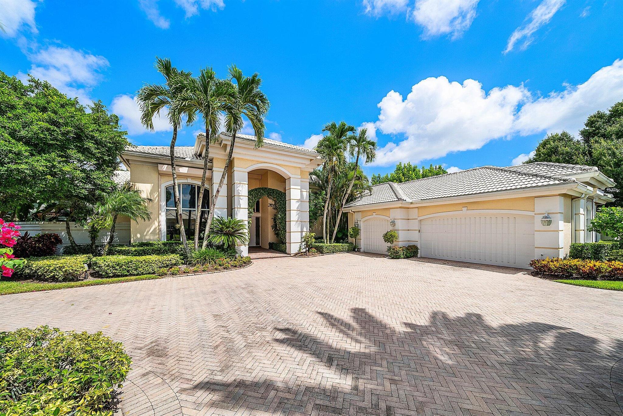 Showcase Image of listing 56 St George Place