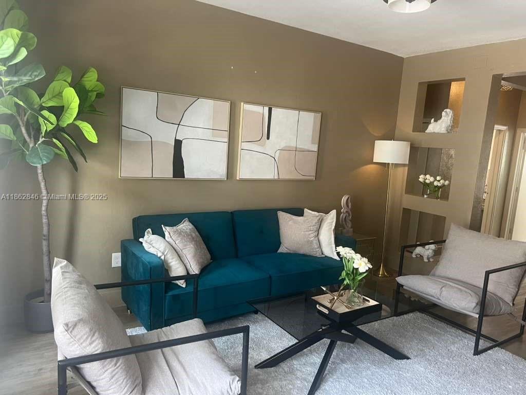 Property photo # 0