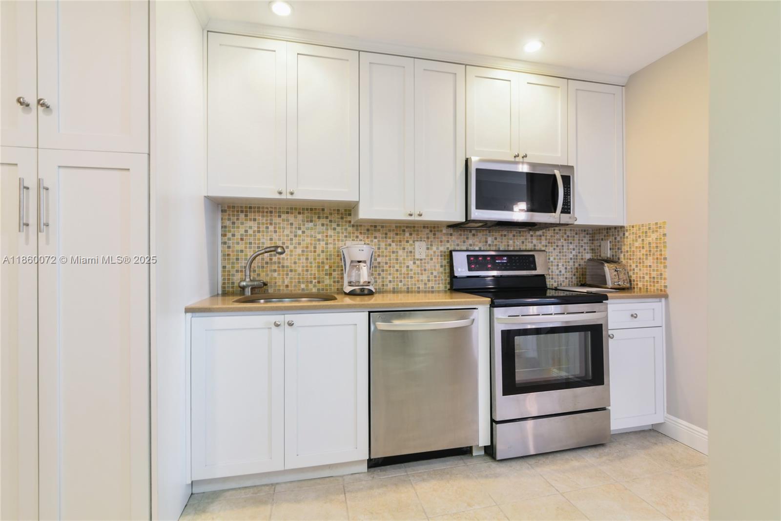 Property photo # 2