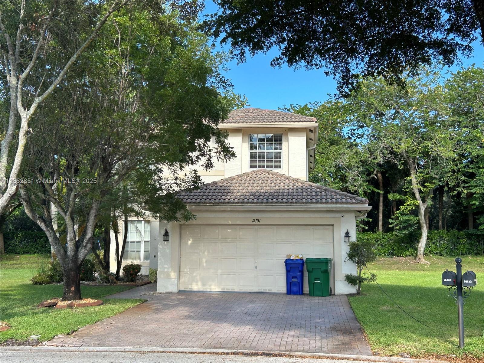 Property photo # 0