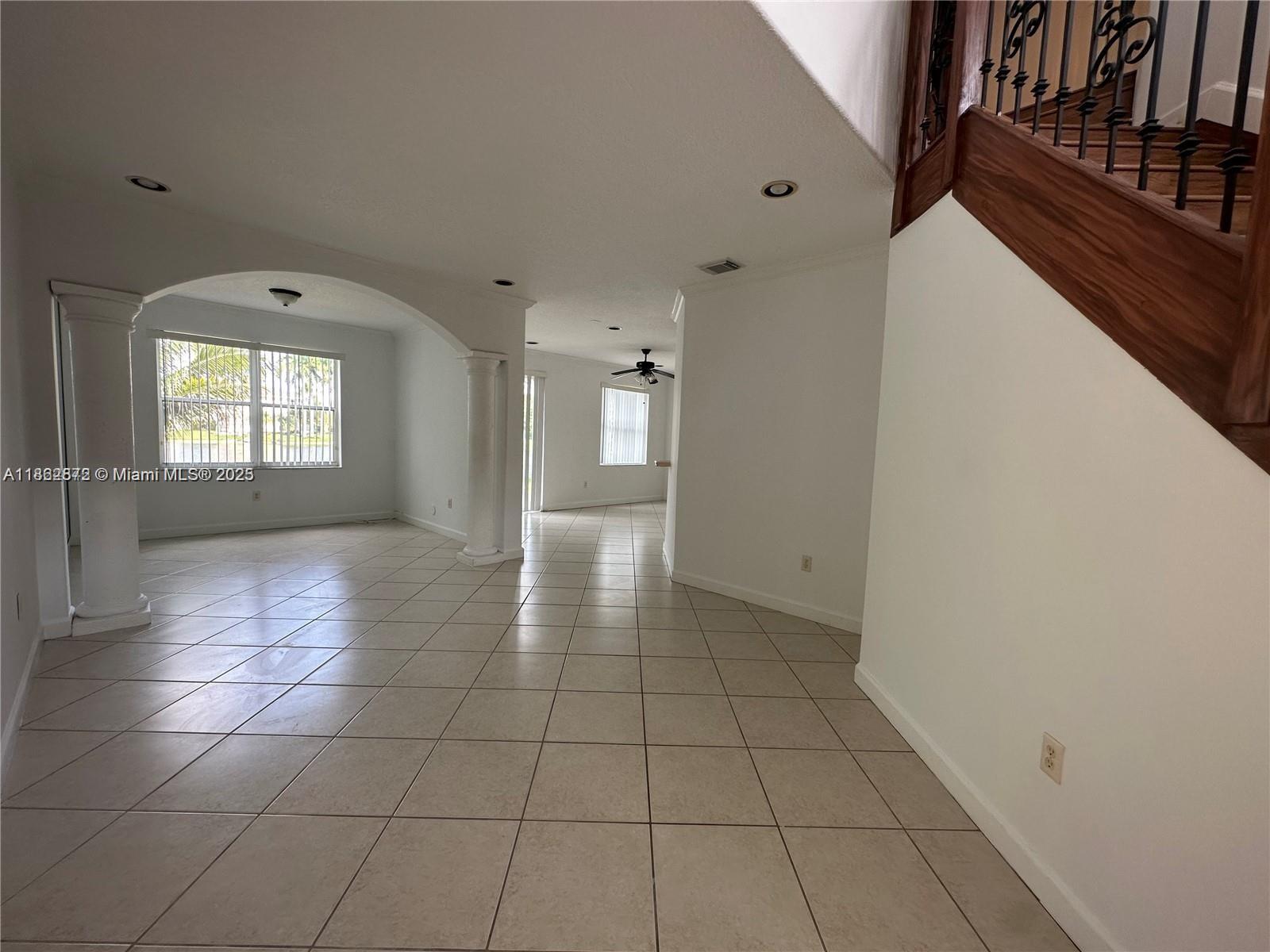 Property photo # 4
