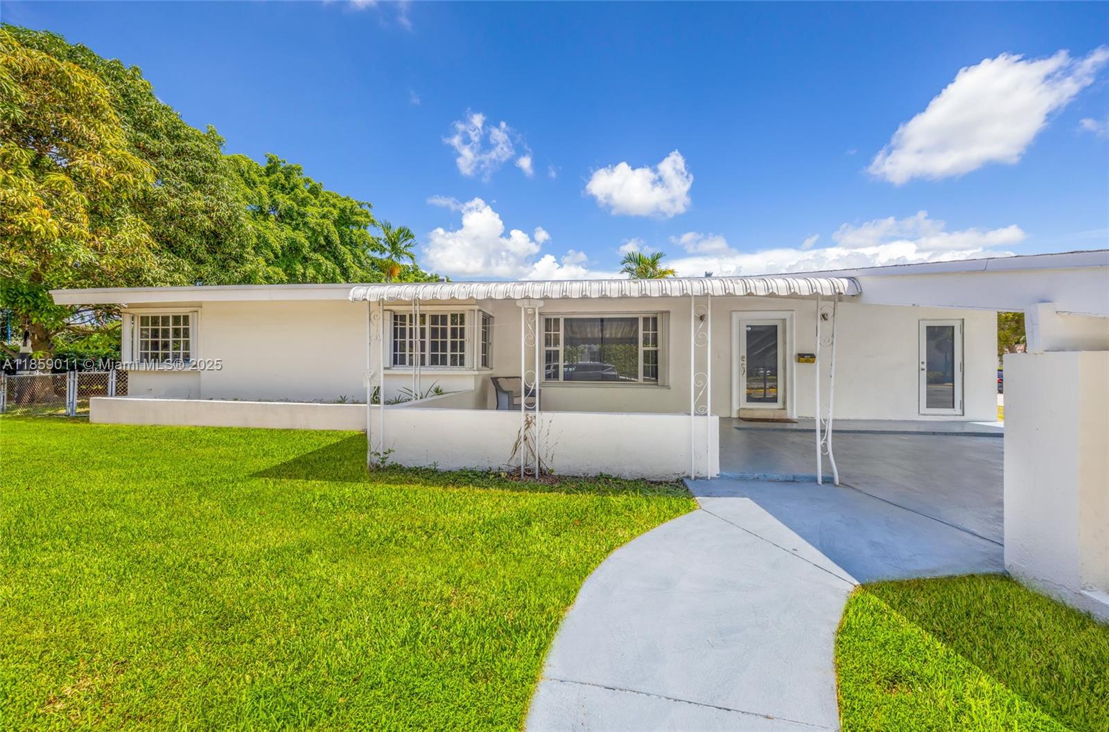 Property photo # 0