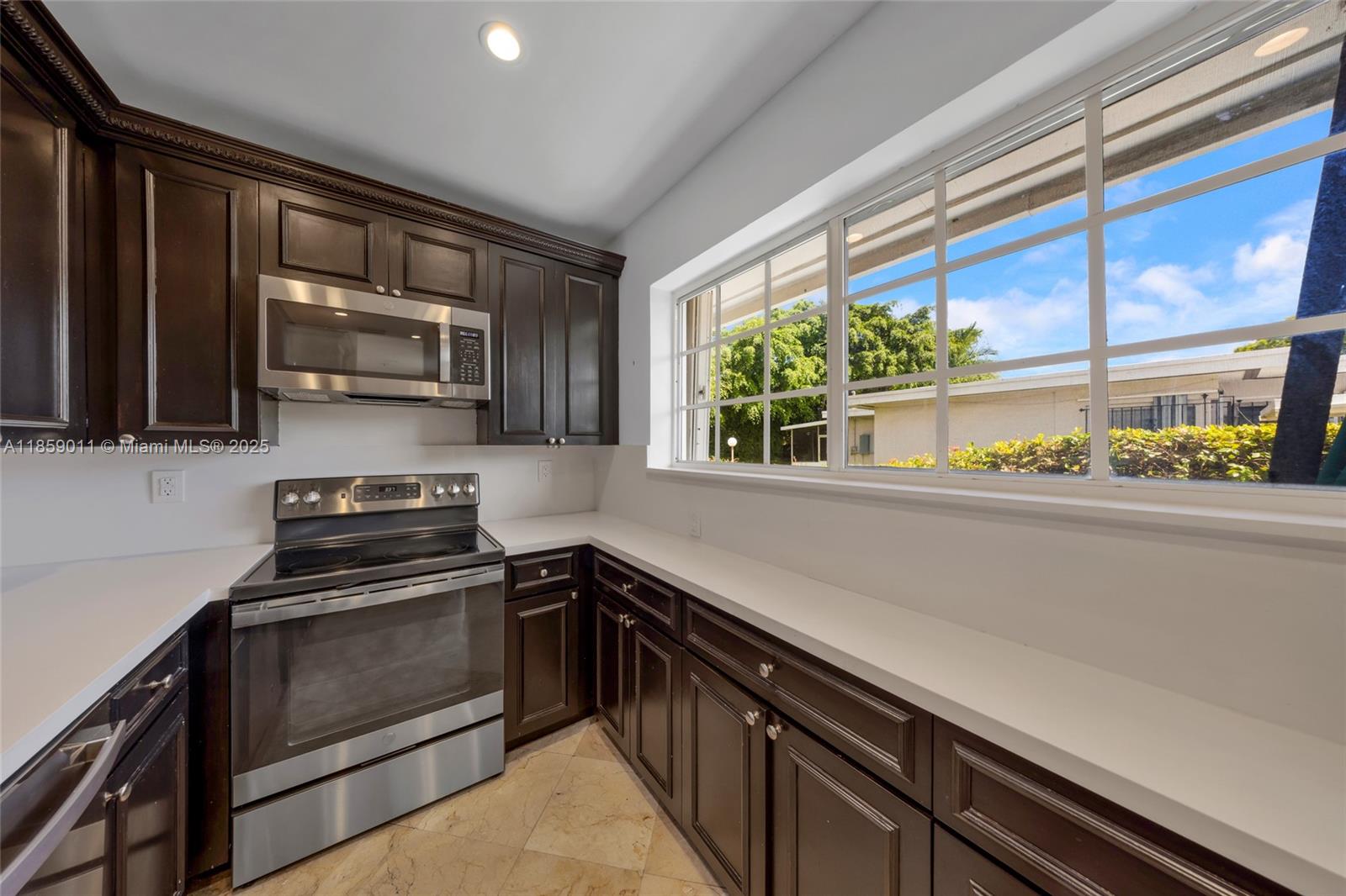 Property photo # 3